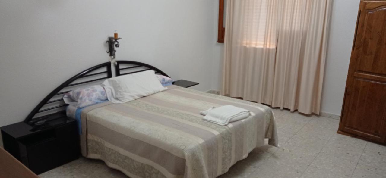 Hostal Gran Capitan Bargas المظهر الخارجي الصورة