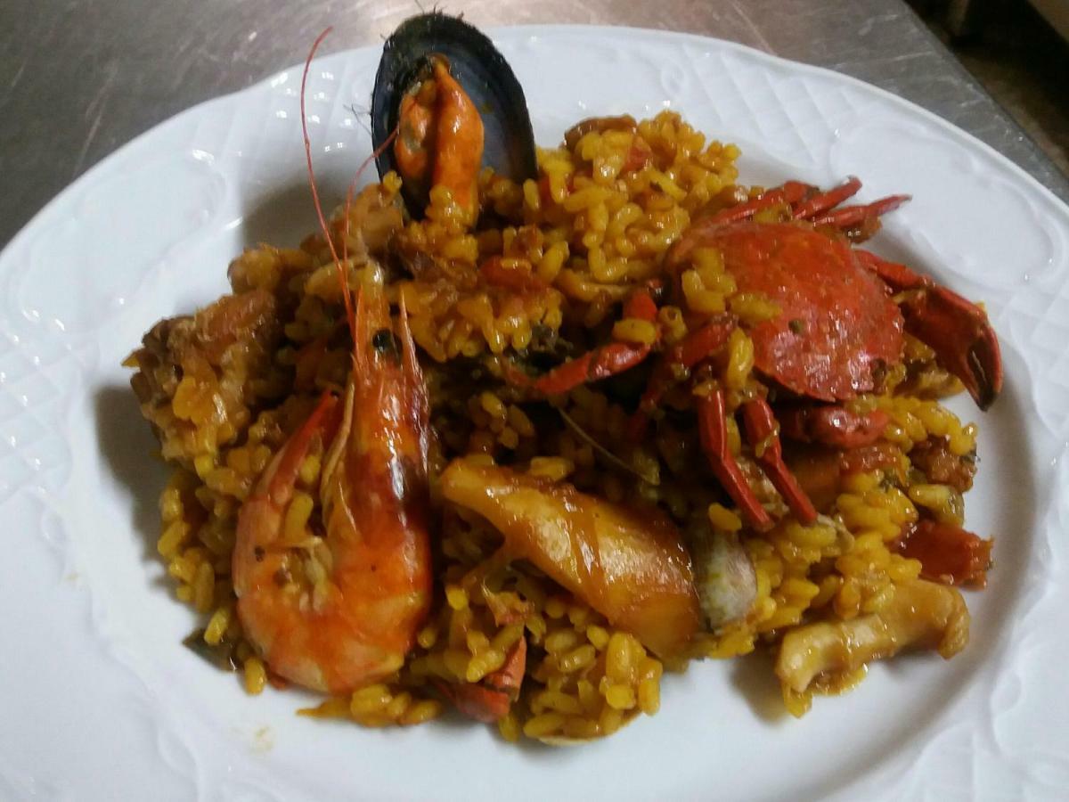 Hostal Gran Capitan Bargas المظهر الخارجي الصورة